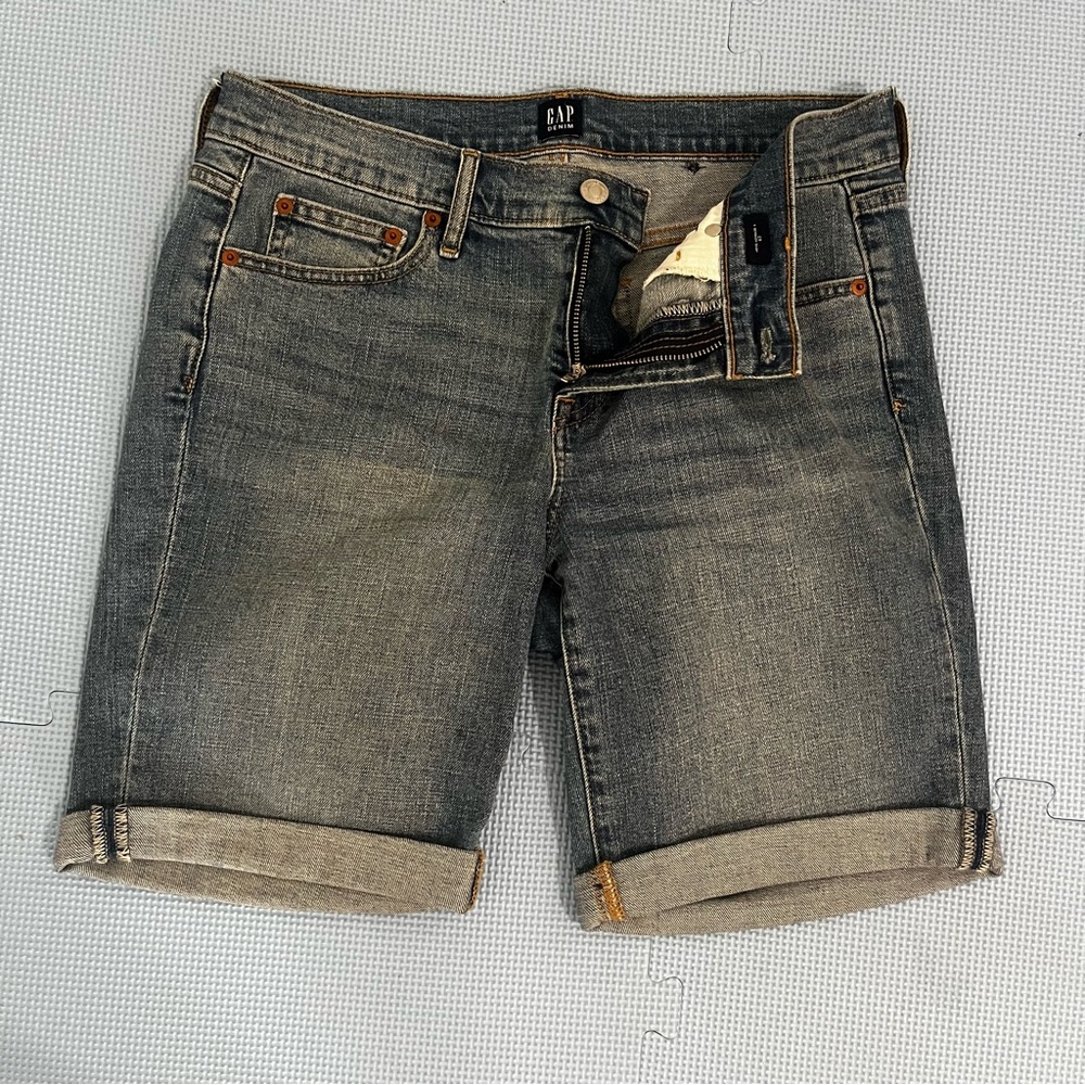 GAP - Women’s Denim Shorts - Picture 1 of 5